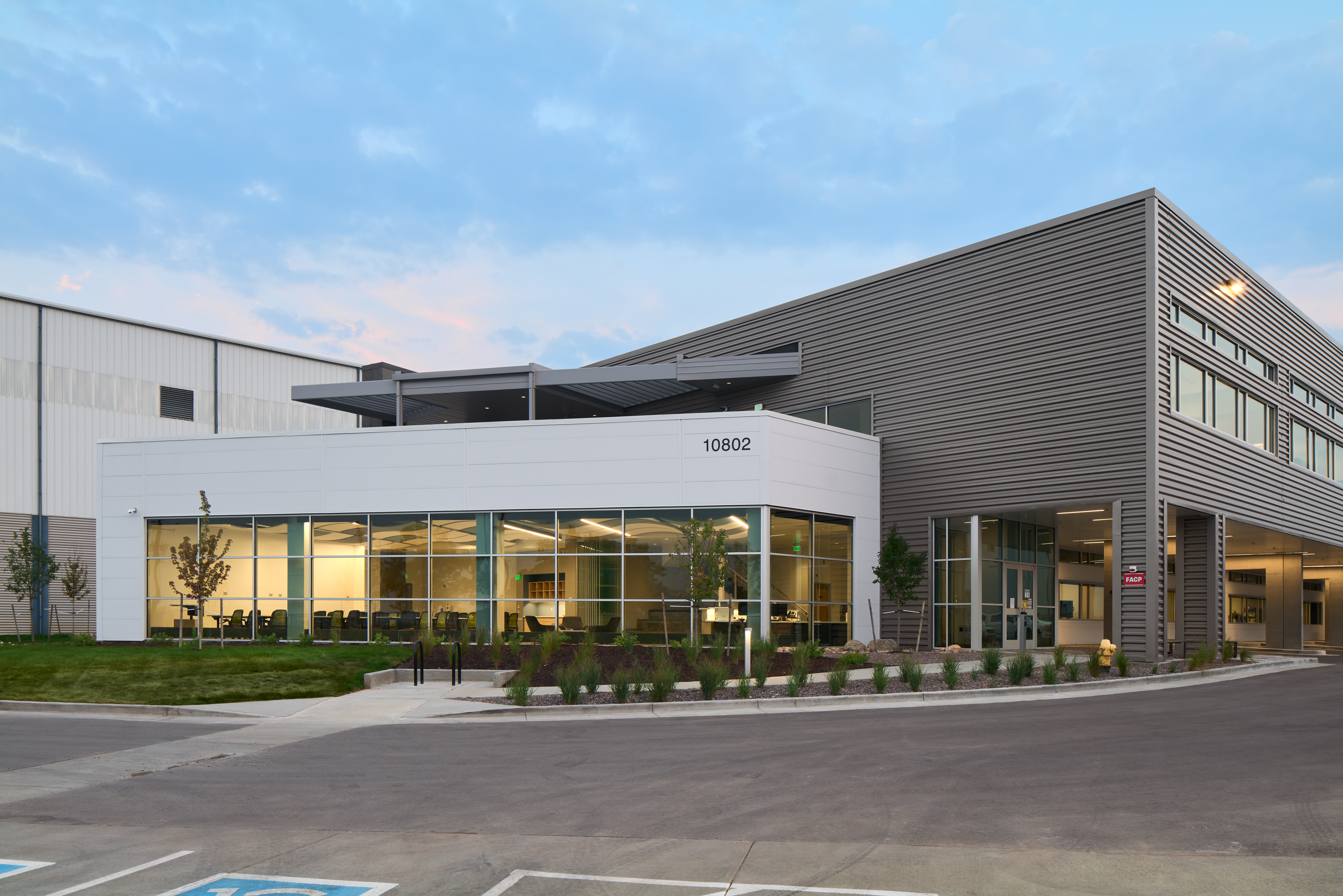 UCAR Research Airfield Lab & Hangar Addition